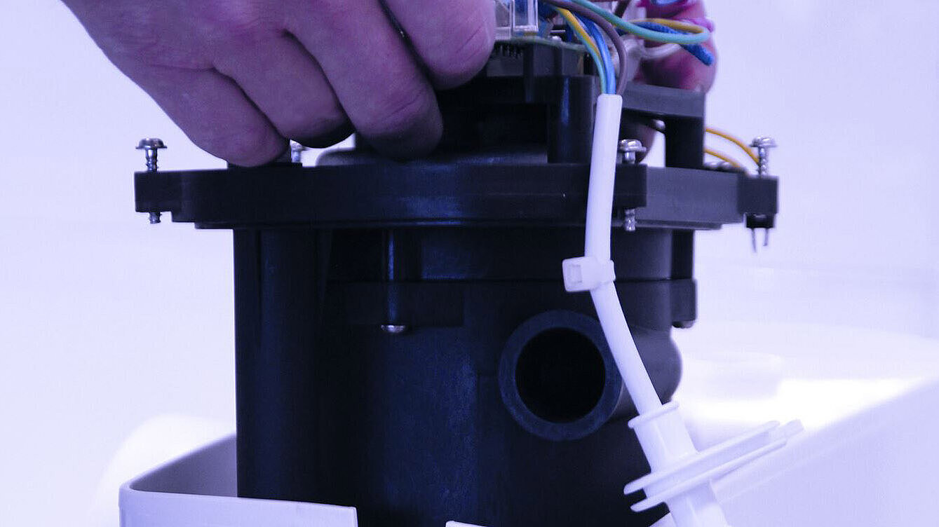 Manutenzione della pompa Minilift F  Manutenzione della pompa Minilift F